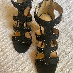 XOXO Black Gold Studded Lined Heeled Sandals  8.5